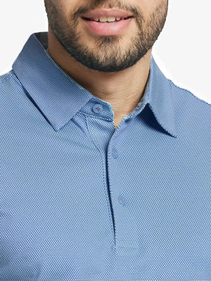 Close-up front view from nose to chest wearing AQUA Performance Ananas Jacquard Polo