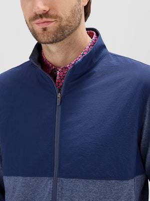 Lightweight Outerwear Jacket With Zipper Pockets